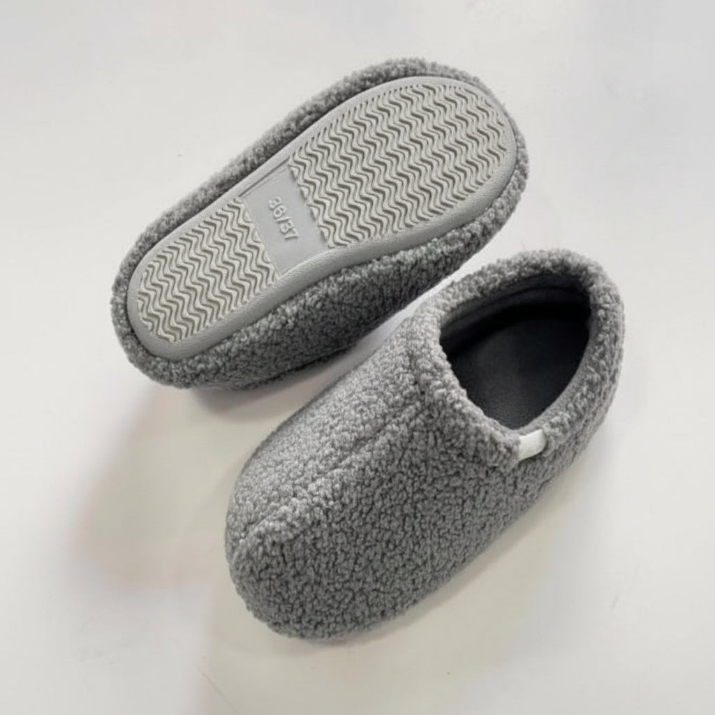 Retreat Indoor Slippers