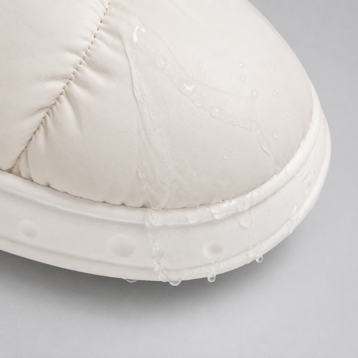 Pantoufles d'hiver absolument adaptés