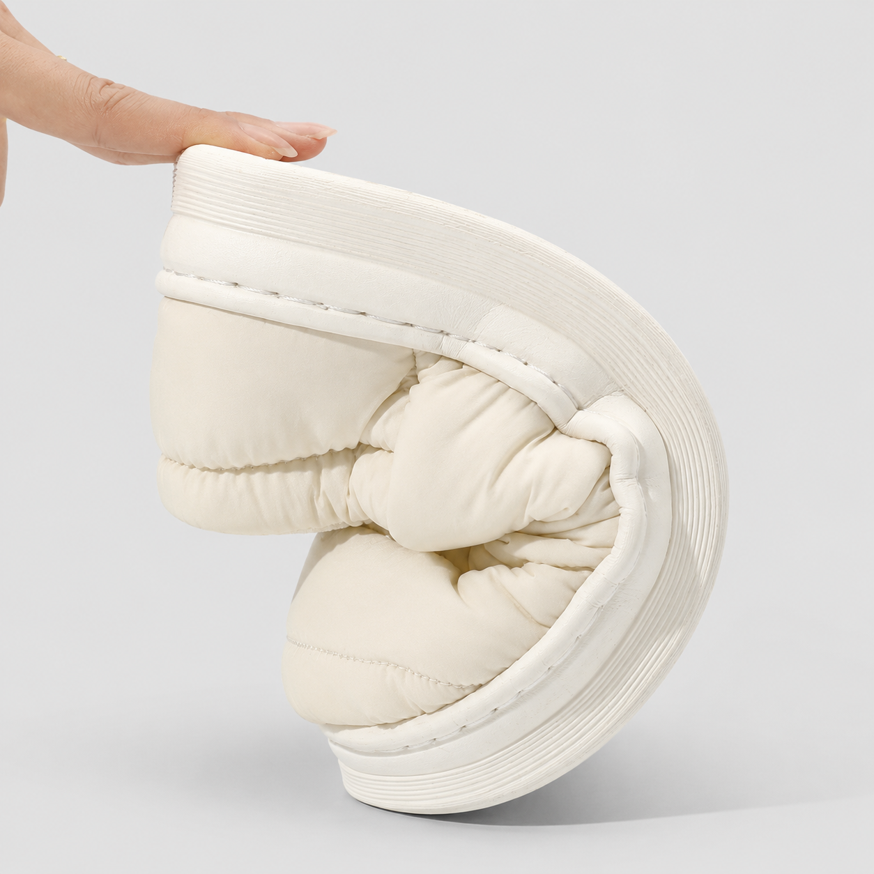 Azlian Pillow Winterized Slippers